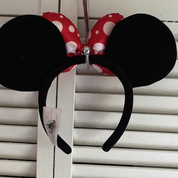 Adult size Minnie Mouse ears - Picture 2 of 3